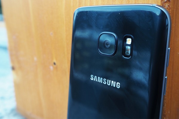 Design Comparison: LG G5 vs Samsung Galaxy S7