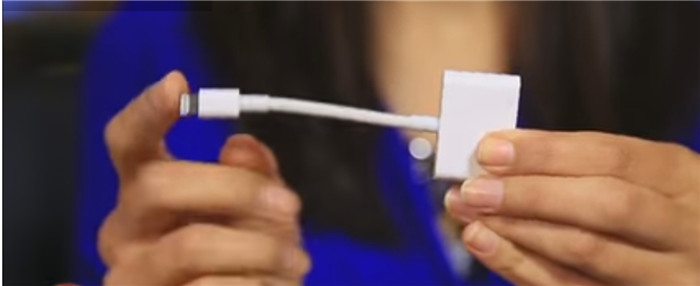 How to connect an iPhone, iPad to your TV-adapter