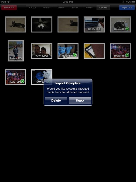 Transfer Pictures from Camera to iPad using iPad Camera Connection Kit - Delete Photos from Attached Camera